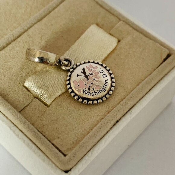 🧜🏾‍♀️🎀Pandora Washington, D.C. Cherry Blossom Charm - Picture 3 of 4